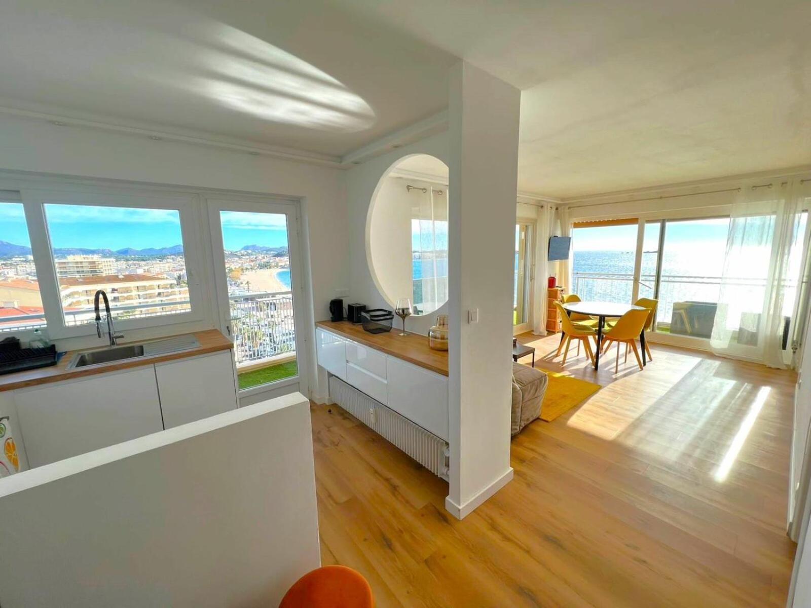 Frejus Plage - T2 -Vue Mer Feerique Екстер'єр фото